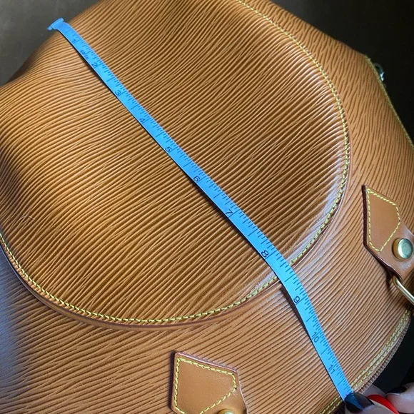 Tan Leather Handbag - Picture 6 of 7